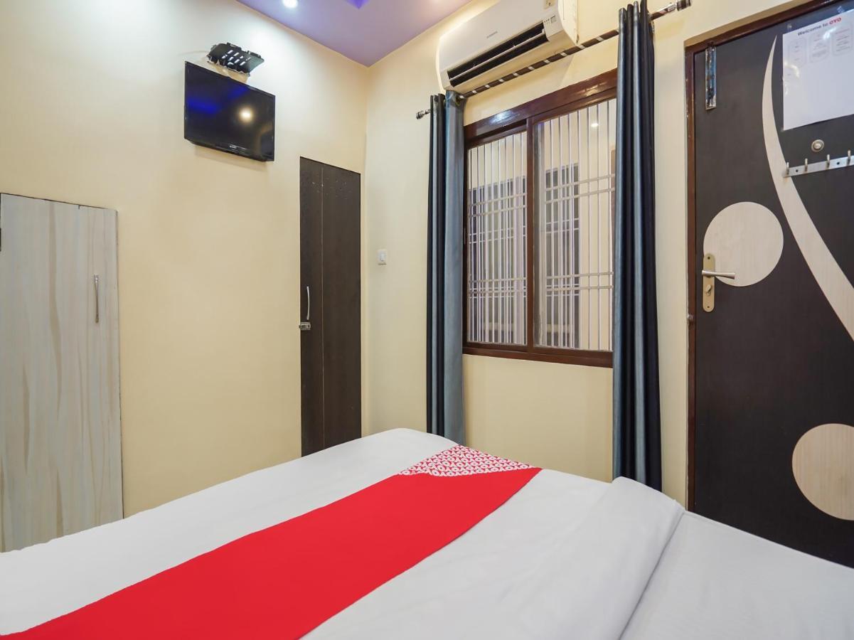 Oyo 75627 New Ankit Guest House Варанасі Екстер'єр фото